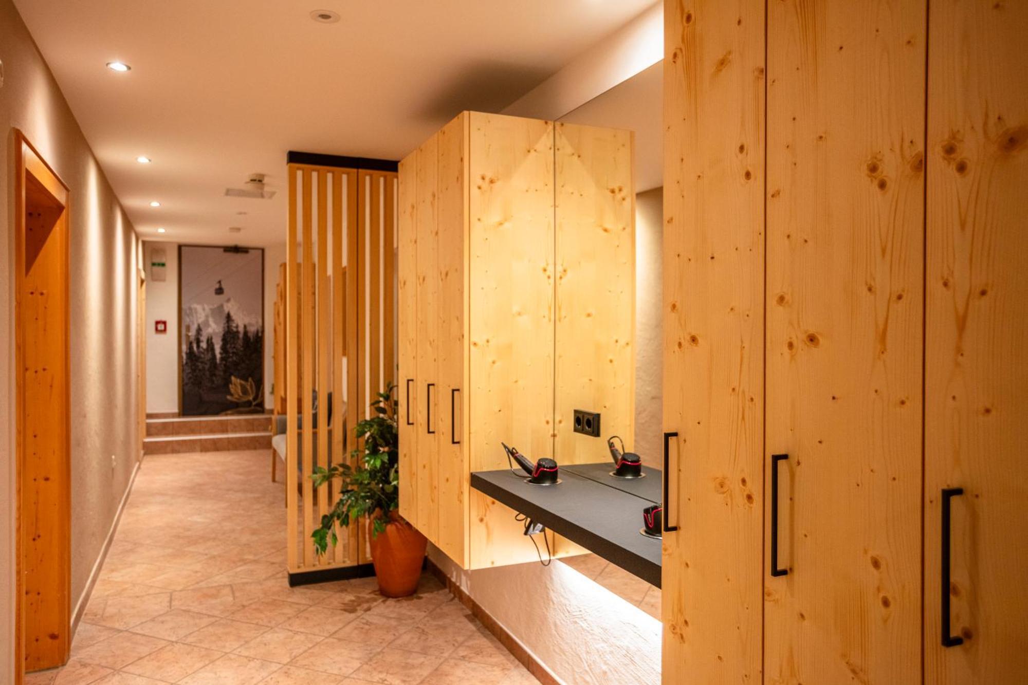 Hotel Oberwirt - Nahe An Saalbach Und Zell Am See Фихофен Экстерьер фото