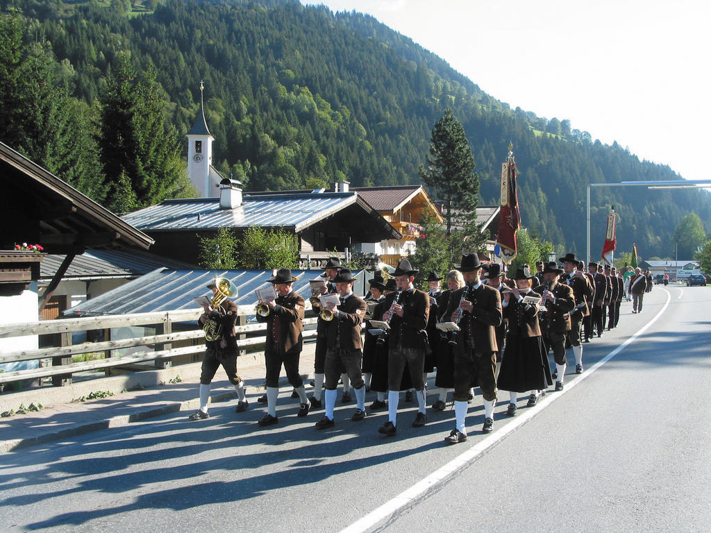 Hotel Oberwirt - Nahe An Saalbach Und Zell Am See Фихофен Экстерьер фото